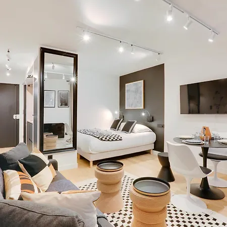 Apartment Au Coeur Du Sacre Coeur *