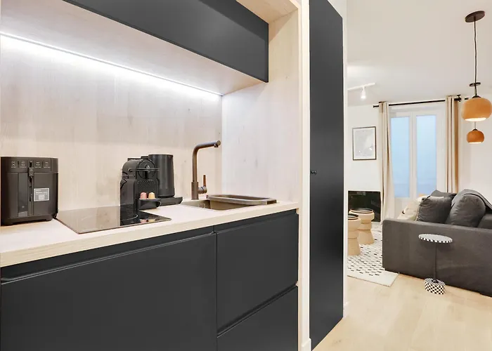 Au Coeur Du Sacre Coeur Apartamento *